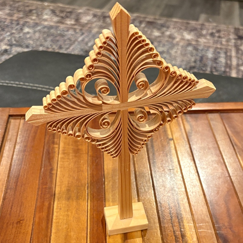 Unique 11” intricate wood Thomas' Cross Tvomaan Risti E. Rahikainen Suliniaru